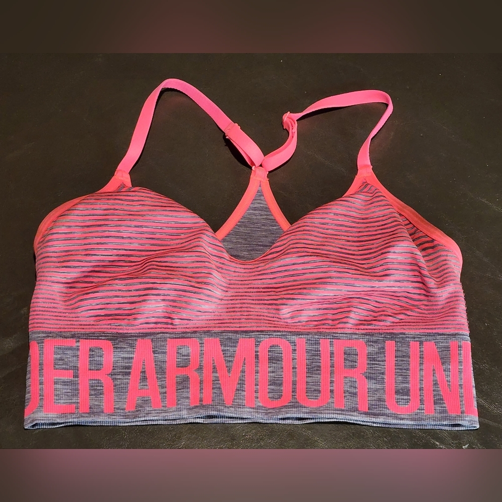 3/$25 Under Armour Sports Bra Size Small